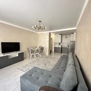 https://2-com-quartira-v-centre-goroda.hotels-of-almaty.com