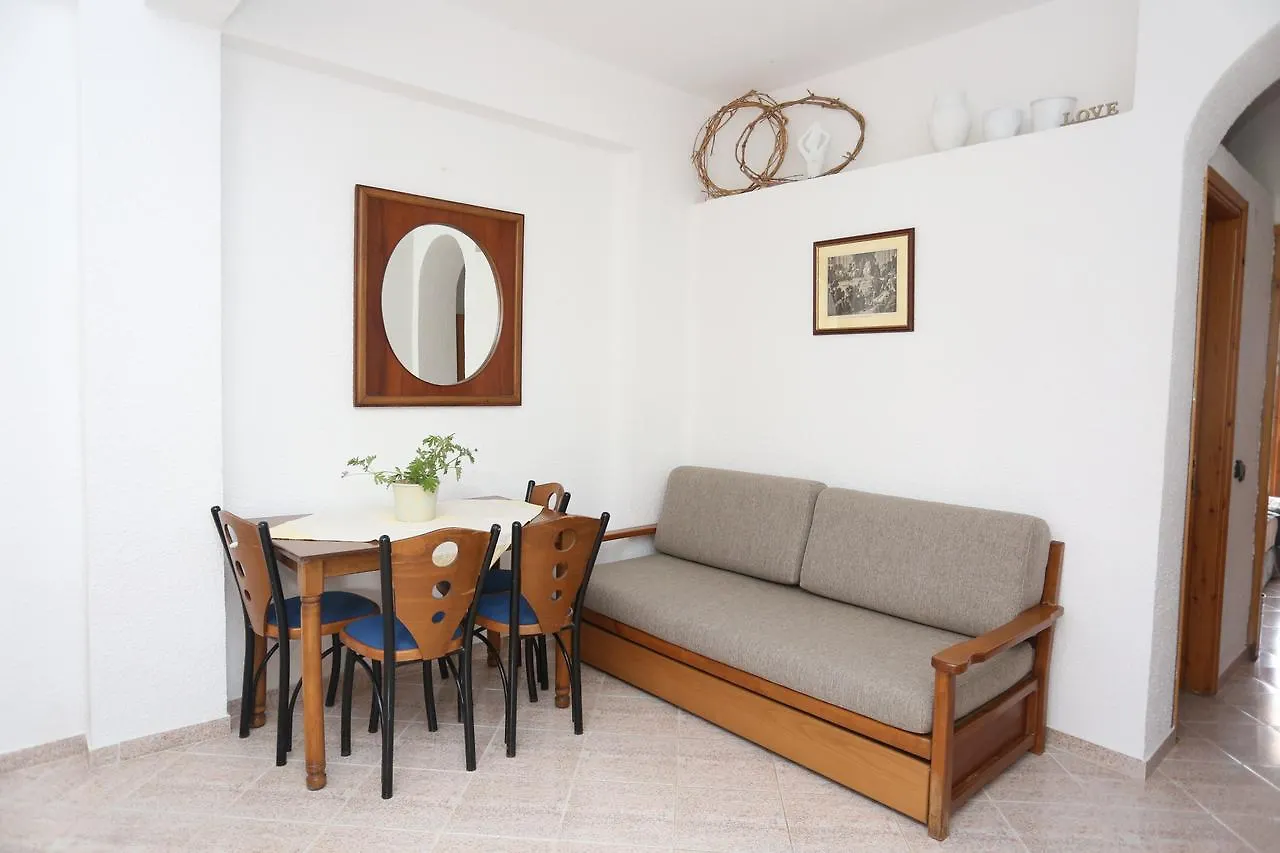 Apartment Maison La Mer Agia Paraskevi  Greece